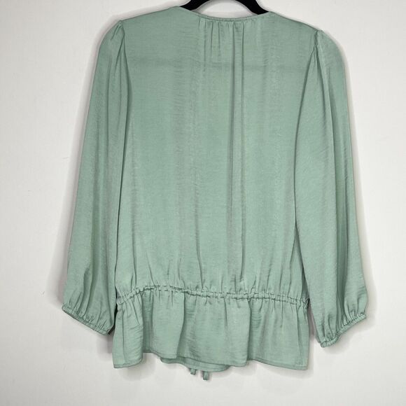 Banana Republic 2020 Satin Peplum Cinched Waist 3/4 Sleeve Blouse Size Medium - Picture 2 of 7